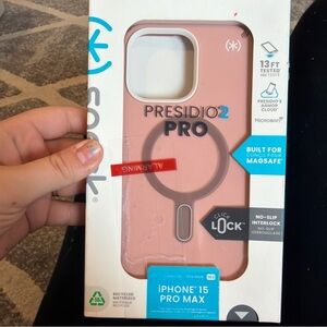 speck Presidio2 Pro iPhone 15 Pro Max Case - Blush